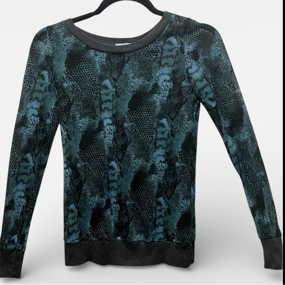 Urban Outfitters Kimchi Blue Top Teal and Black Snake Print
